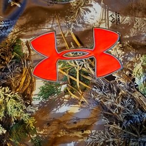 Under Armour Hoodie 2xl like new